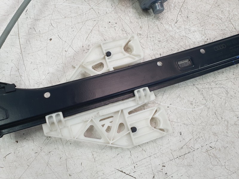 Recambio de elevalunas trasero derecho para audi a3 (8v1, 8vk) 1.6 tdi referencia OEM IAM 8V4839462  106023418/2022762