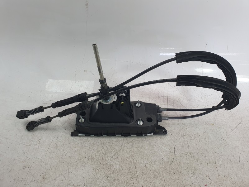 Recambio de palanca cambio para audi a3 (8v1, 8vk) 1.6 tdi referencia OEM IAM 5WA711049BP  