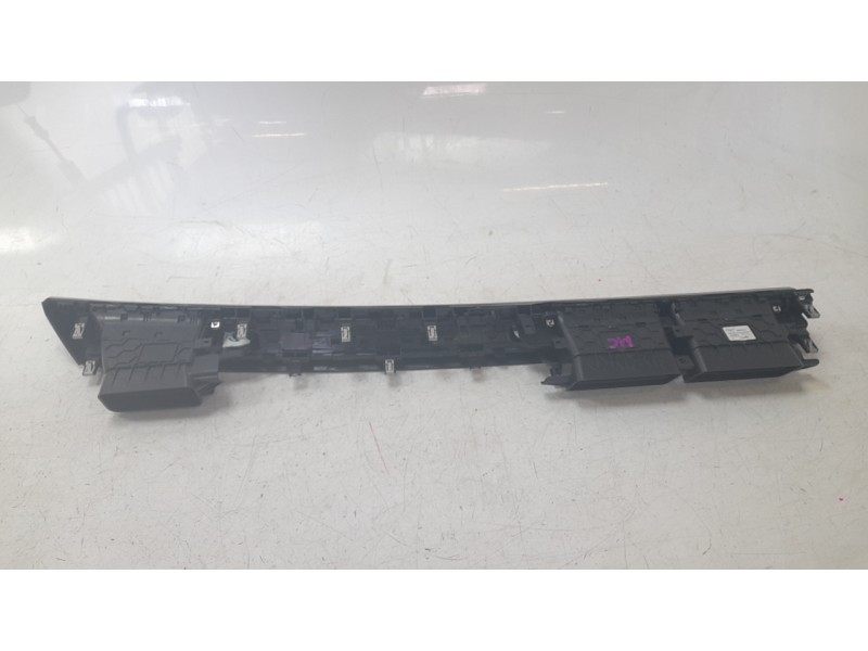 Recambio de aireador central para peugeot 308 iii (fb_, fh_, fp_, f3_, fm_) bluehdi 130 (fbyhzl, fbyhzt) referencia OEM IAM 9836