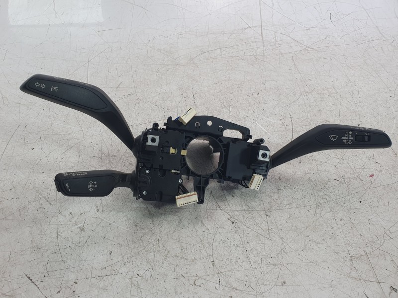 Recambio de mando multifuncion para audi a3 (8v1, 8vk) 1.6 tdi referencia OEM IAM 82A953521BE  