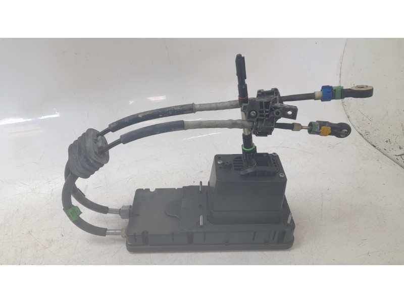 Recambio de palanca cambio para peugeot 308 iii (fb_, fh_, fp_, f3_, fm_) bluehdi 130 (fbyhzl, fbyhzt) referencia OEM IAM 984418