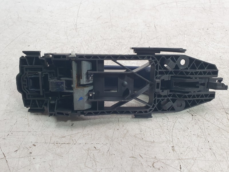 Recambio de maneta exterior trasera derecha para audi a3 (8v1, 8vk) 1.6 tdi referencia OEM IAM 8V0837206A  