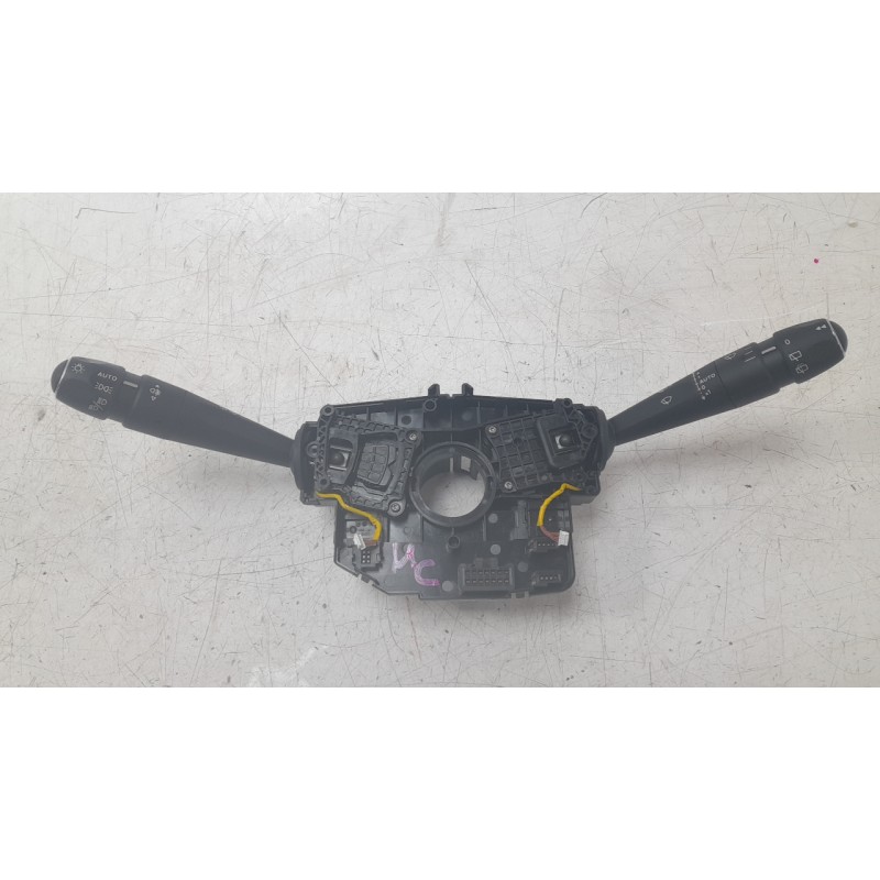Recambio de mando multifuncion para peugeot 308 iii (fb_, fh_, fp_, f3_, fm_) bluehdi 130 (fbyhzl, fbyhzt) referencia OEM IAM 98