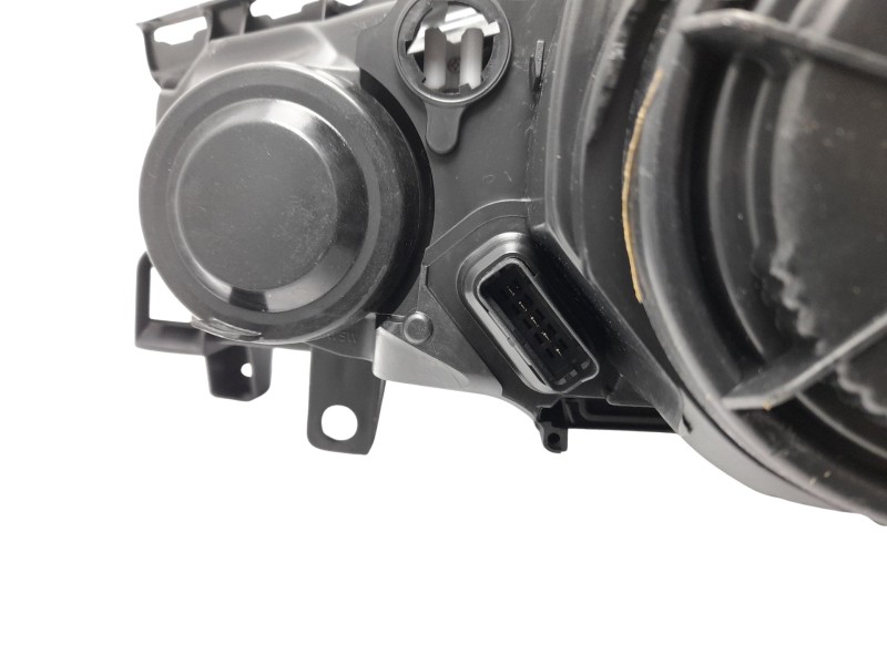 Recambio de faro derecho para renault megane ii berlina 5p referencia OEM IAM 260103726R  10119491001/11805802/5570056/RN4224901