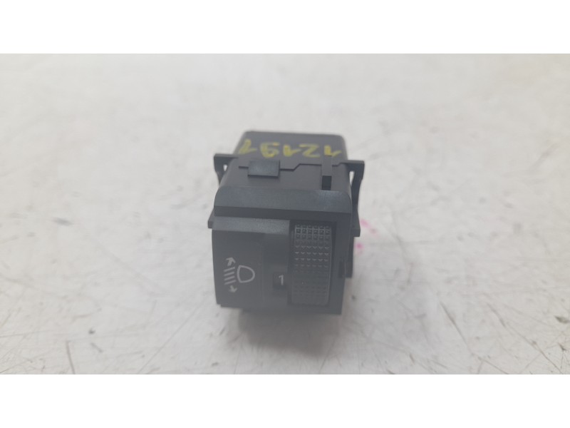 Recambio de interruptor para peugeot 308 iii (fb_, fh_, fp_, f3_, fm_) bluehdi 130 (fbyhzl, fbyhzt) referencia OEM IAM 98095437Z