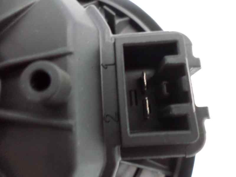 Recambio de ventilador calefaccion para ford fiesta (ccn) ambiente referencia OEM IAM VP8E2H18456AB 0130115551 3137231000