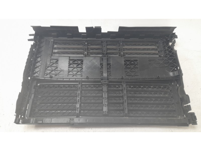 Recambio de canalizador de aire para peugeot 308 iii (fb_, fh_, fp_, f3_, fm_) bluehdi 130 (fbyhzl, fbyhzt) referencia OEM IAM 9