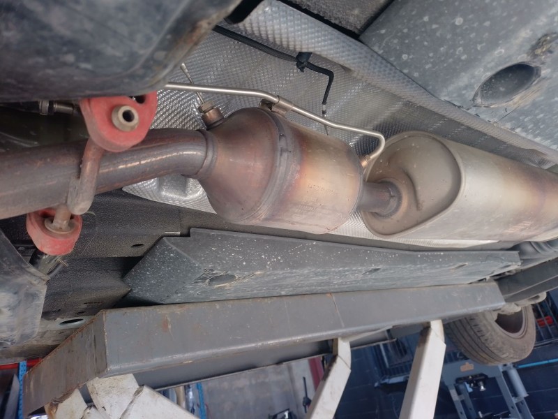 Recambio de catalizador para mg zs suv (azs1) 1.0 t-gdi referencia OEM IAM   