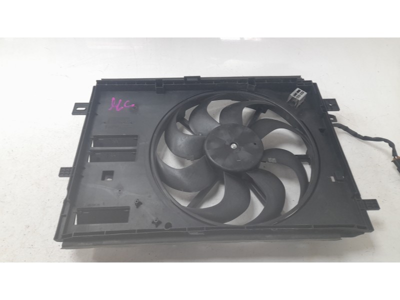Recambio de electroventilador para peugeot 308 iii (fb_, fh_, fp_, f3_, fm_) bluehdi 130 (fbyhzl, fbyhzt) referencia OEM IAM 983