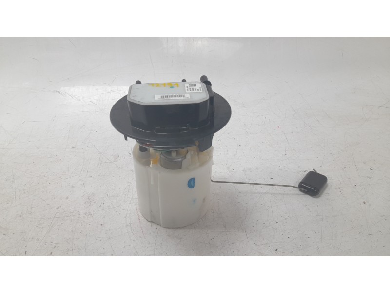 Recambio de bomba combustible para peugeot 308 iii (fb_, fh_, fp_, f3_, fm_) bluehdi 130 (fbyhzl, fbyhzt) referencia OEM IAM 983