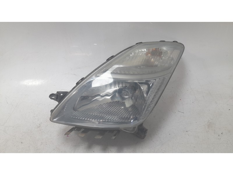 Recambio de faro izquierdo para toyota prius liftback (_w2_) 1.5 hybrid (nhw20_) referencia OEM IAM 8117047090  108907702/TY4204