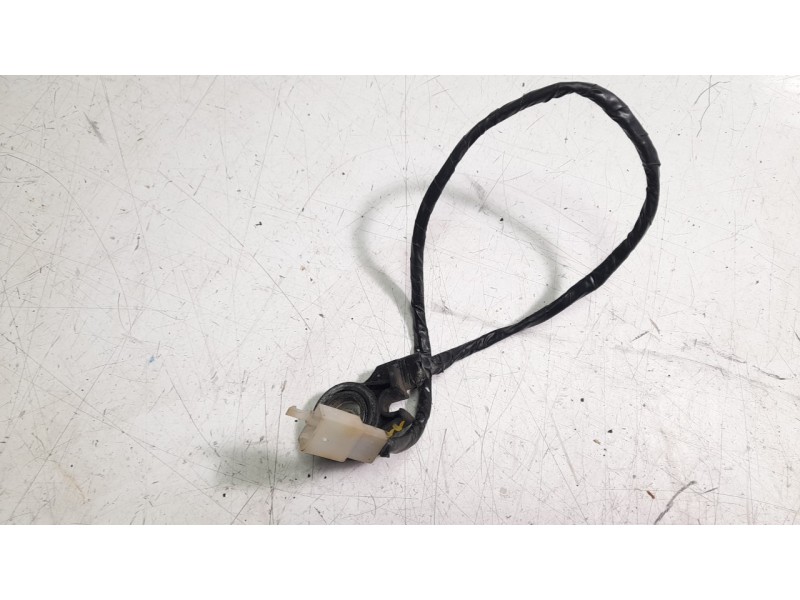 Recambio de interruptor para mash storia ht125t-24 referencia OEM IAM 88140F89000  