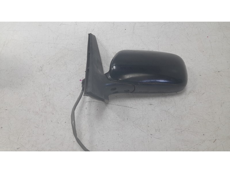 Recambio de retrovisor izquierdo para toyota prius liftback (_w2_) 1.5 hybrid (nhw20_) referencia OEM IAM 8796147110  TY4207304P