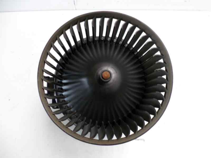 Recambio de ventilador calefaccion para ford fiesta (ccn) ambiente referencia OEM IAM VP8E2H18456AB 0130115551 3137231000
