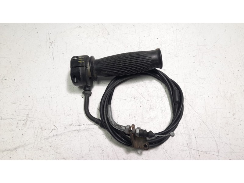 Recambio de puño acelerador para mash storia ht125t-24 referencia OEM IAM 40420LT00000  