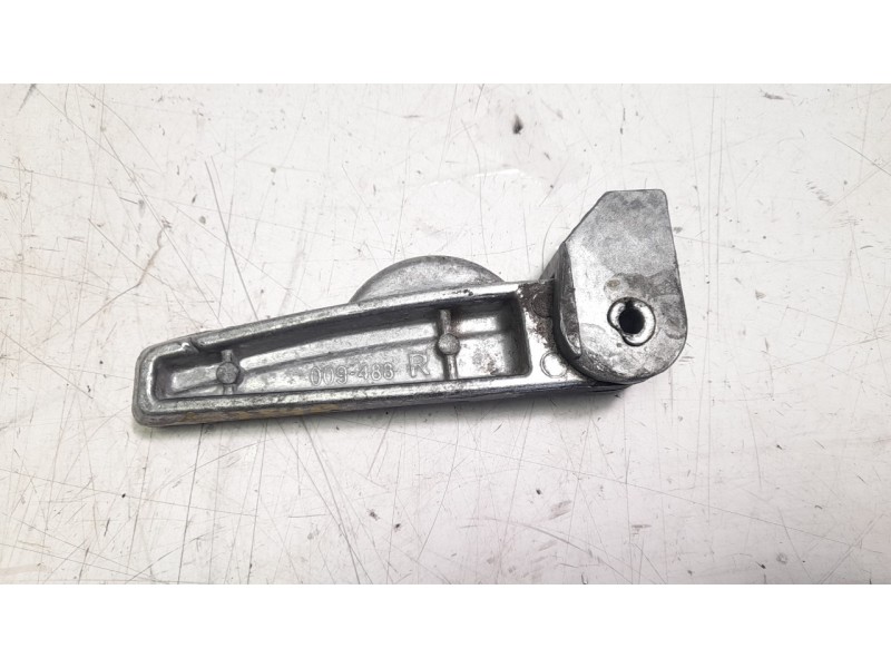 Recambio de estribera derecha para mash storia ht125t-24 referencia OEM IAM 5071ALKA19000  