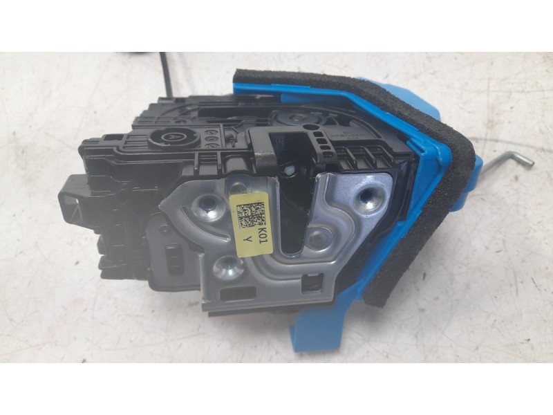 Recambio de cerradura puerta trasera derecha para kia niro ii (sg2) 1.6 gdi hybrid referencia OEM IAM 81420AT000  