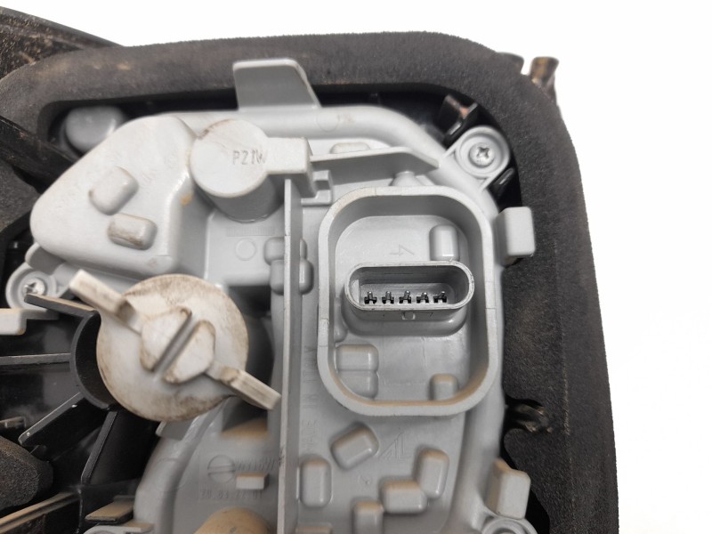 Recambio de piloto trasero derecho para jeep renegade suv (bu, b1, bv) 1.6 crd referencia OEM IAM 52060578  104LLL391/JE1004163/