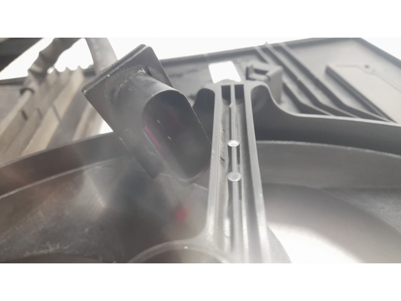 Recambio de electroventilador para skoda fabia iv (pj3) 1.0 mpi referencia OEM IAM 2Q0121203 5020913 470145