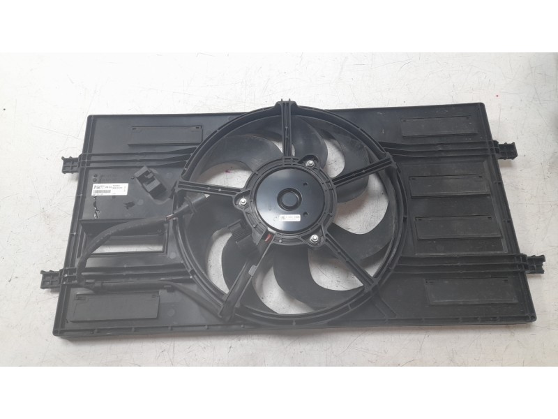 Recambio de electroventilador para skoda fabia iv (pj3) 1.0 mpi referencia OEM IAM 2Q0121203 5020913 470145