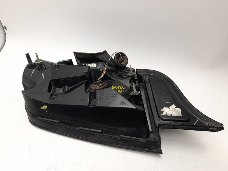 Recambio de piloto trasero derecho para ford mustang gt referencia OEM IAM GR3B13B504A  