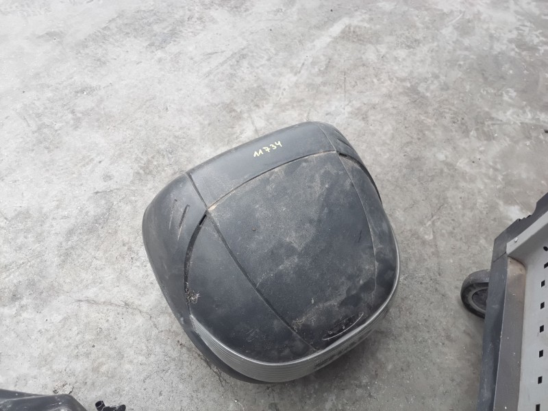 Recambio de portaequipajes para mash storia ht125t-24 referencia OEM IAM D0B29100  