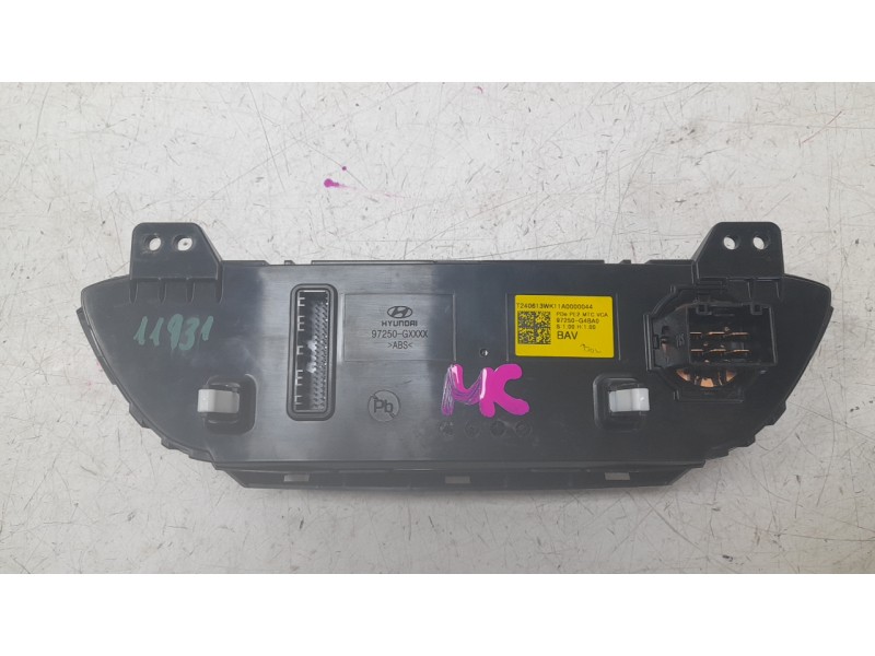 Recambio de mando climatizador para hyundai i30 (pd) tecno mild-hybrid referencia OEM IAM 97250G4BA0  