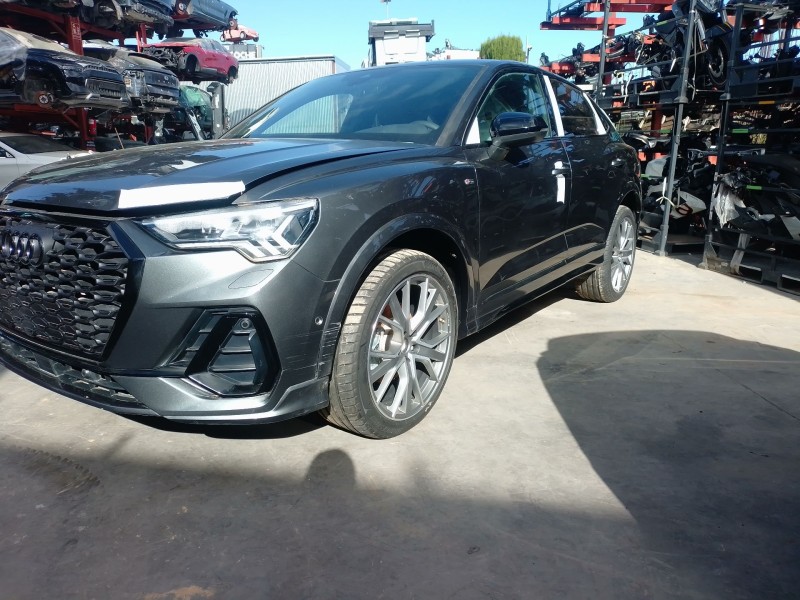 audi q3 sportback (f3n) del año 2025