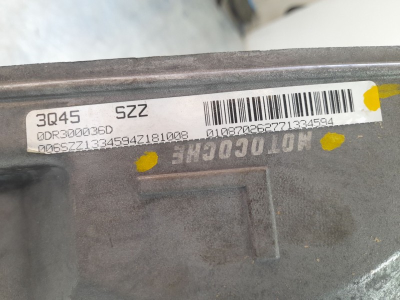 Recambio de despiece caja cambios para volkswagen amarok referencia OEM IAM SZZ 0DR300036D 