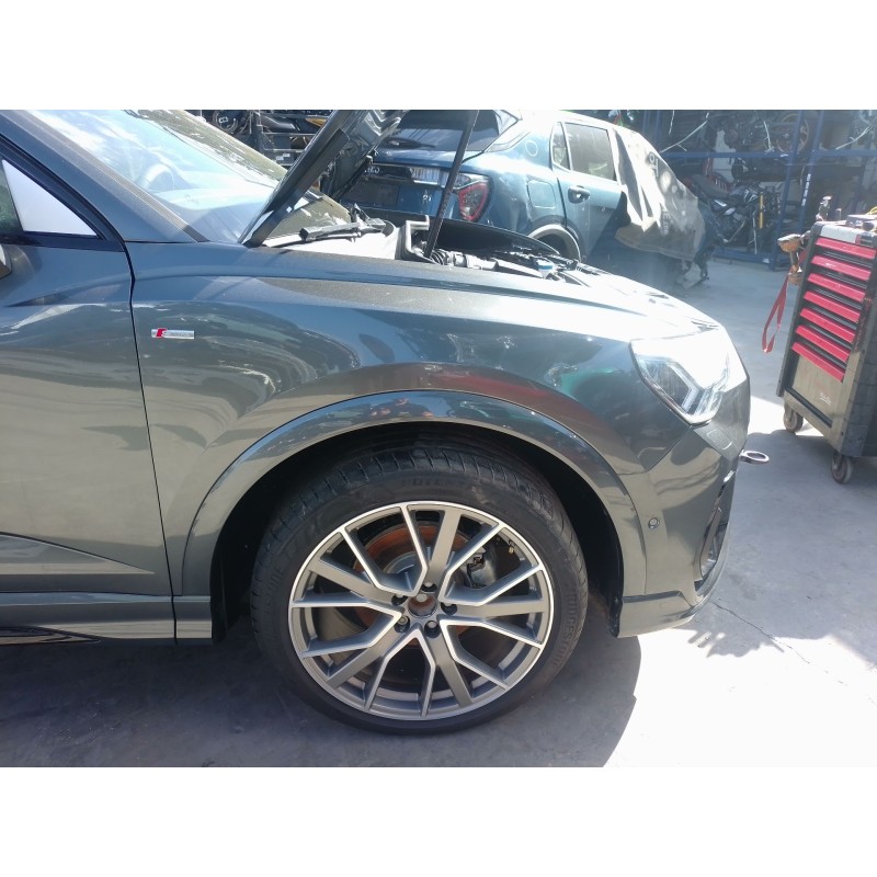 Recambio de aleta delantera derecha para audi q3 sportback (f3n) 35 tdi referencia OEM IAM   