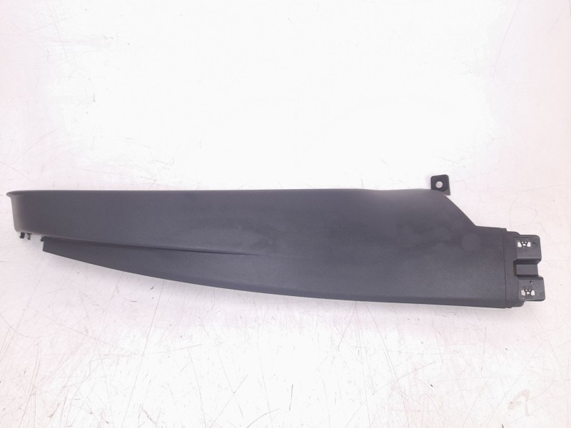 Recambio de moldura para volkswagen golf viii variant (cg5, db5) 2.0 tdi referencia OEM IAM   