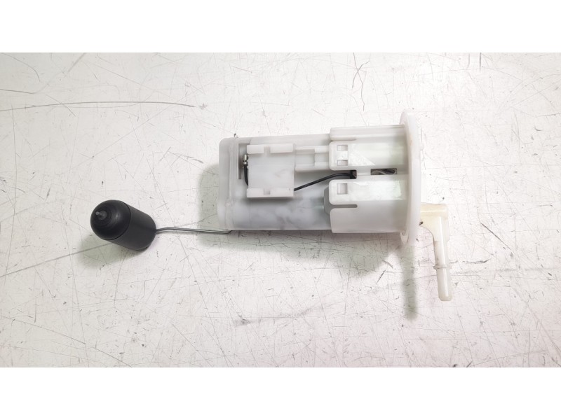 Recambio de bomba combustible para yamaha xsr 900 referencia OEM IAM BEA139070000  