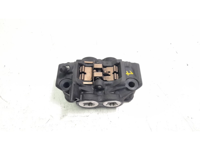 Recambio de pinza de freno delantera izquierda para yamaha xsr 900 referencia OEM IAM 1RC2580T0000  