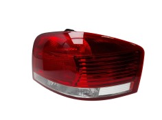 Recambio de piloto trasero derecho para audi a3 (8p) referencia OEM IAM 8P0945096A  103F02130770/16122232/2020522/AD3204153