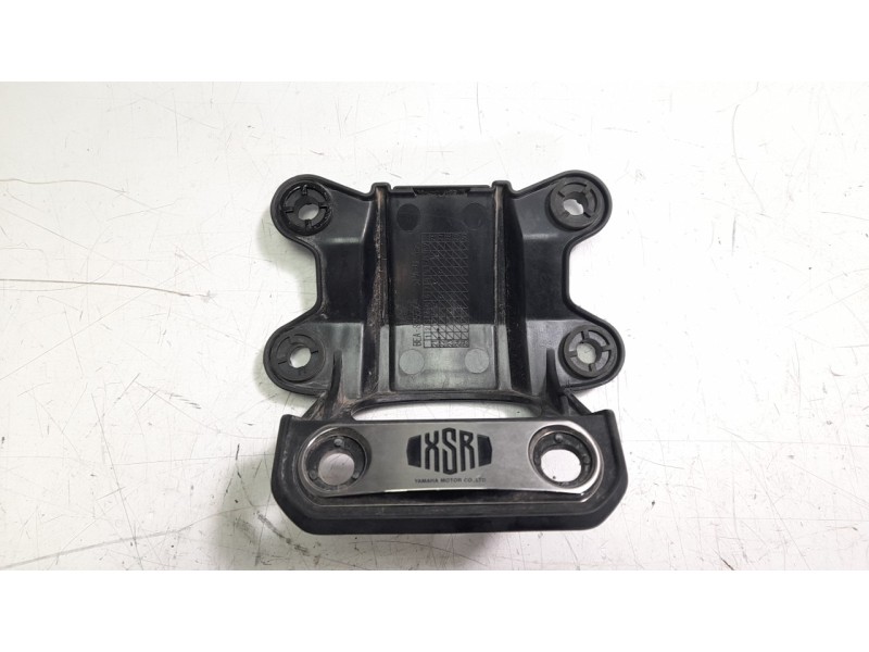 Recambio de soporte cambio para yamaha xsr 900 referencia OEM IAM BEA8355X0000  