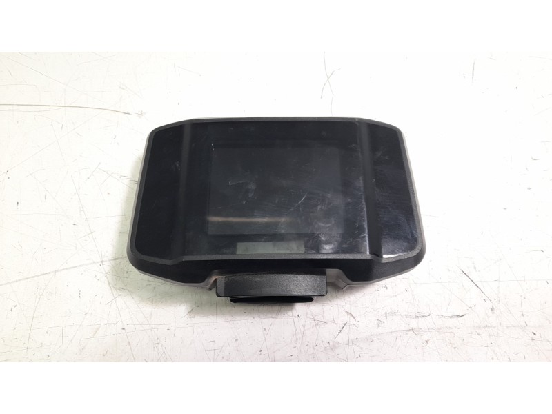Recambio de cuadro instrumentos para yamaha xsr 900 referencia OEM IAM BMS8591A0000  