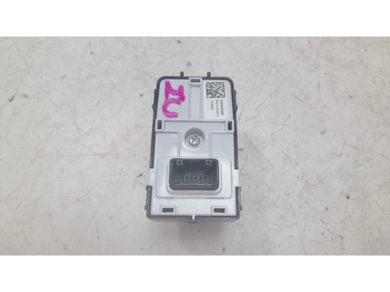 Recambio de mando retrovisor para hyundai i30 (pd) tecno mild-hybrid referencia OEM IAM 93530G4500  