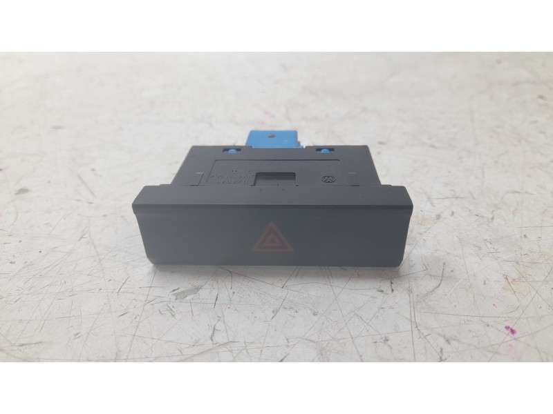 Recambio de warning para volkswagen t-roc (a11, d11) 2.0 tdi referencia OEM IAM 2GA953509ECU  