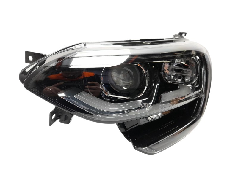 Recambio de faro izquierdo para renault megane iv sedán 1.6 sce referencia OEM IAM 260607159R  10118040004/11815951/557008C