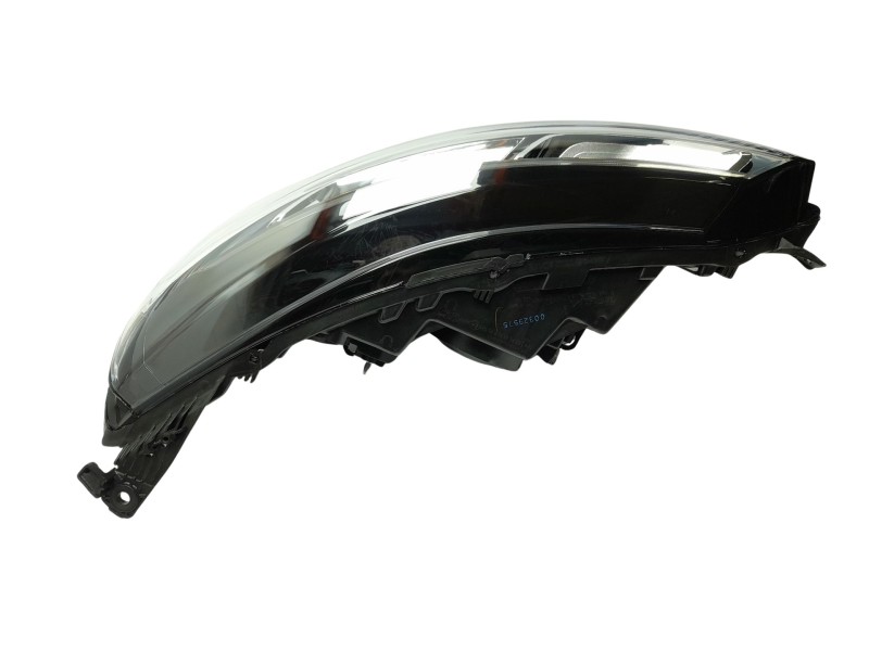 Recambio de faro izquierdo para renault megane iv sedán 1.6 sce referencia OEM IAM 260607159R  10118040004/11815951/557008C