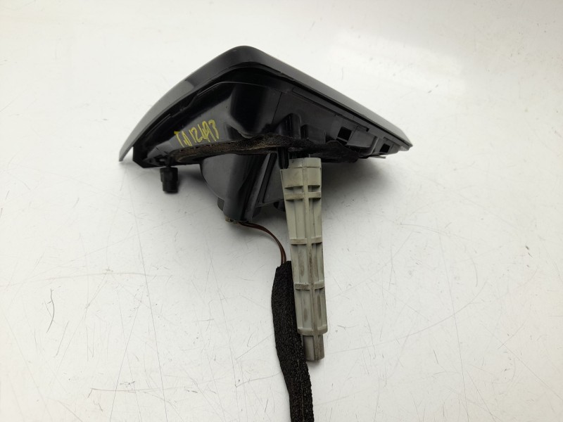 Recambio de piloto trasero derecho interior para ford kuga ii (dm2) 1.5 tdci referencia OEM IAM GV4113A602AG  