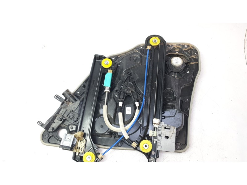 Recambio de elevalunas trasero izquierdo para mercedes-benz cla-klasse (bm 118) cla 250 e (118.385) referencia OEM IAM A24782014