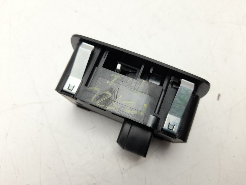 Recambio de mando elevalunas trasero izquierdo para maserati ghibli iii (m157) 3.0 s q4 referencia OEM IAM 670025405  