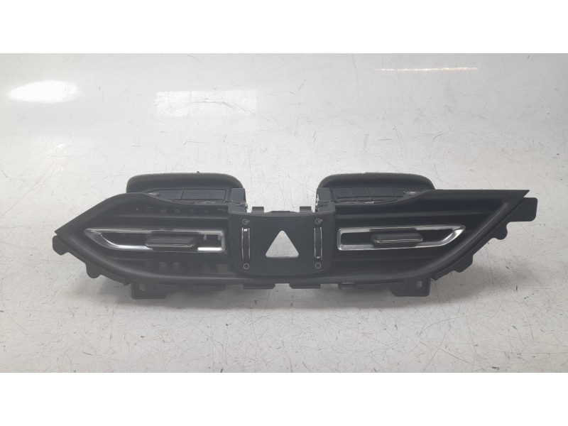 Recambio de aireador central para hyundai i30 (pd) tecno mild-hybrid referencia OEM IAM 97401G4AB0  