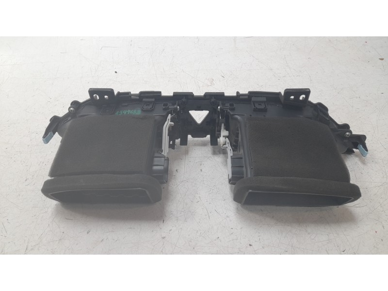 Recambio de aireador central para hyundai i30 (pd) tecno mild-hybrid referencia OEM IAM 97401G4AB0  