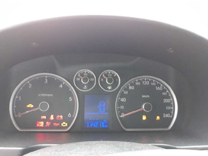 Recambio de cuadro instrumentos para hyundai i30 classic referencia OEM IAM 940332R225  