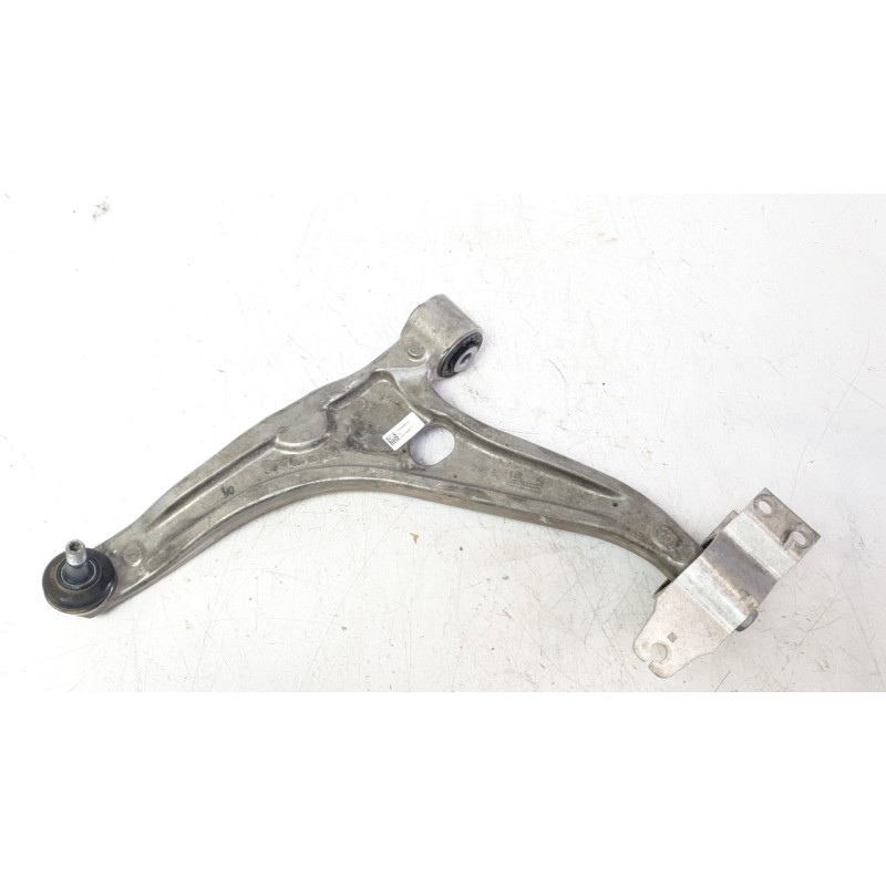 Recambio de brazo suspension delantero izquierdo para mercedes-benz cla-klasse (bm 118) cla 250 e (118.385) referencia OEM IAM 2