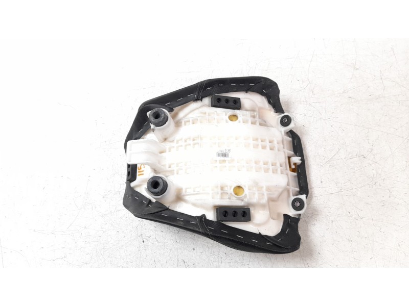 Recambio de asiento para honda cb 650r cb 650r referencia OEM IAM 77100MKYD51ZA  