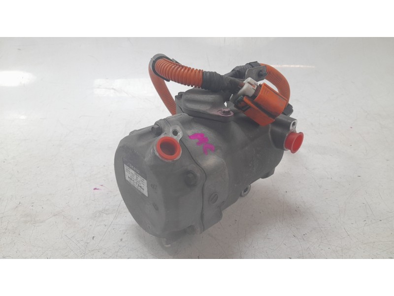Recambio de compresor aire acondicionado para toyota prius liftback (_w2_) 1.5 hybrid (nhw20_) referencia OEM IAM 0420000198 HFC