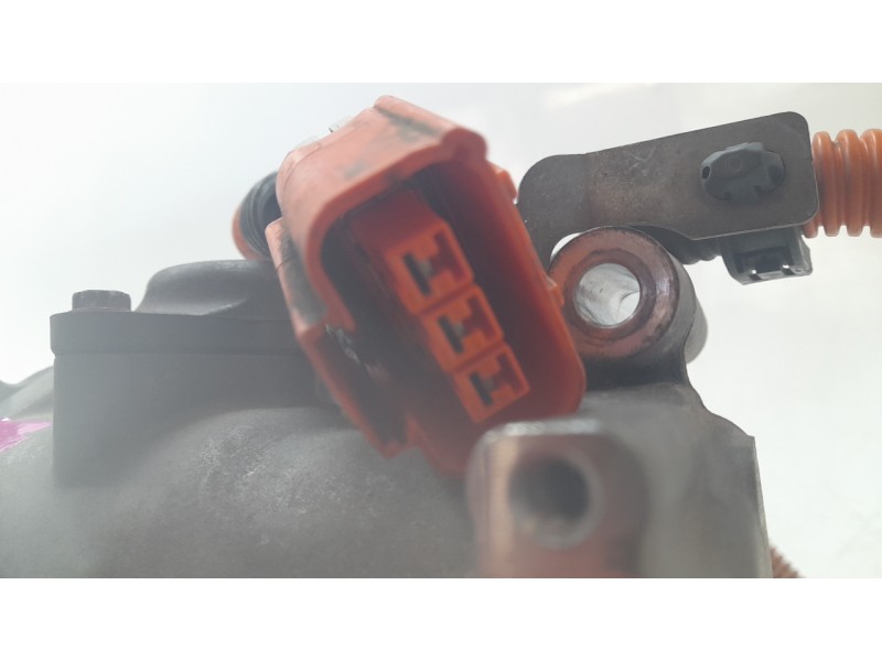 Recambio de compresor aire acondicionado para toyota prius liftback (_w2_) 1.5 hybrid (nhw20_) referencia OEM IAM 0420000198 HFC